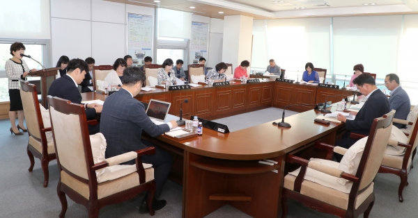 대전 동구의회는 31일 전체 의원 의원간담회를 개최하고, 다음 달 7일부터 열리는 제243회 정례회 부의안건 등을 논의했다. / 대전 동구의회 제공