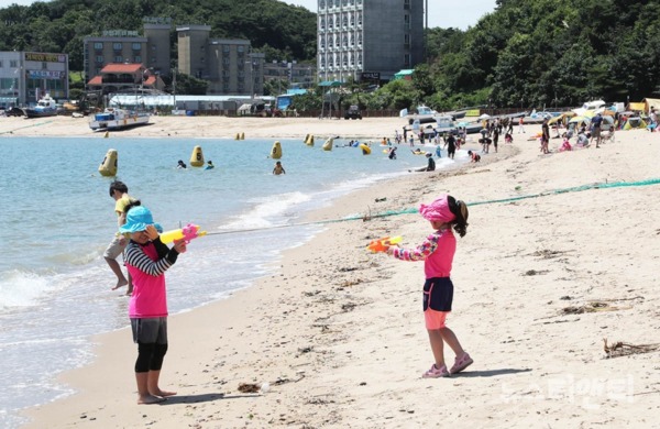 내달 3일과 4일 당진 왜목마을에서 한여름의 낭만을 즐길 수 있는 바다축제가 열린다. / 당진시 제공