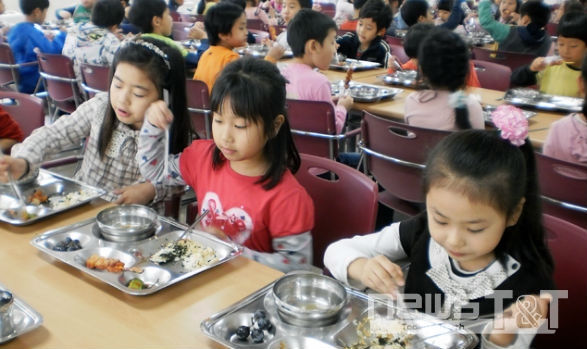 2018년부터 대전에서 중학교 무상급식이 전면 시행된다. / 뉴스티앤티 DB