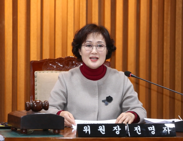 대전 서구의회 윤리특별위원장으로 선출된 전명자 의원 / 대전 서구의회 제공