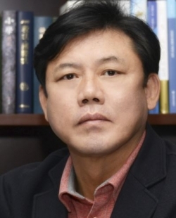 김강중 편집국장