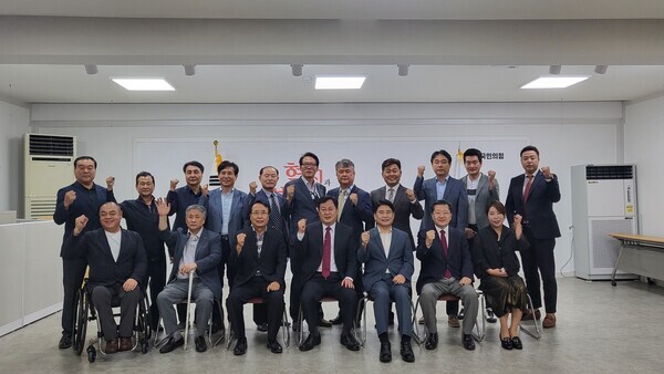 국민의힘 대전시당은 23일 당직자 공개모집을 통해 발굴한 민생치안·육아대책·뷰티산업발전 등 사회 각 분야에서 열심히 활동한 인재들을 대상으로 2차 당직 인선을 단행했다. / 국민의힘 대전시당 제공