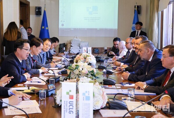 왼쪽 첫 번째 이장우 대전시장 / 대전시 제공