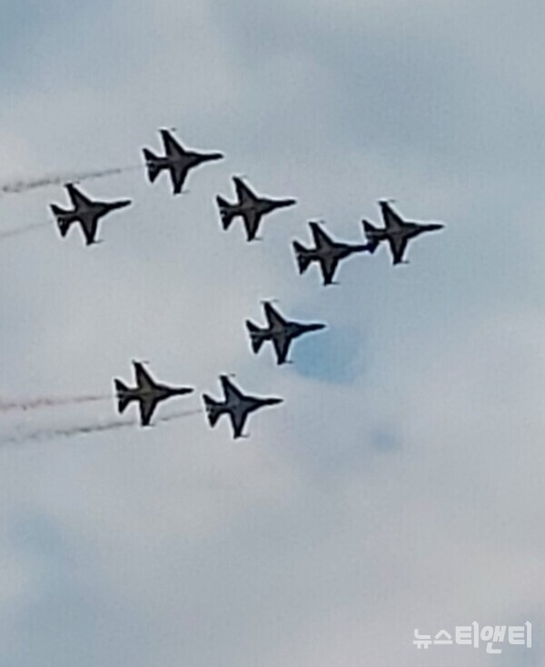 2022 계룡세계군문화엑스포 블랙이글스 축하비행 / 뉴스티앤티