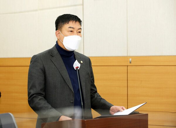 유성구의회 국민의힘 여성용 의원이 26일 제259회 임시회 제1차 사회도시위원회에서  스마트농업 육성 위한 기반 조성 및 지원근거 마련을 위한 제도 마련에 나섰다. / 유성구의회 제공