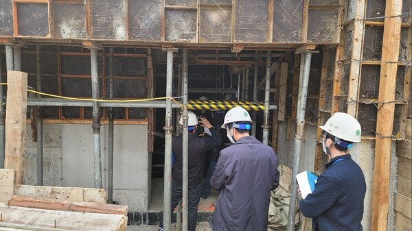 대전시는 대형건설공사의 품질 향상 및 안전사고 예방을 위해 현재 시공 중인 도로, 단지조성, 하수도 및 건축공사 현장에 대한 시공실태 지도점검을 완료했다고 11일 밝혔다. / 대전시 제공