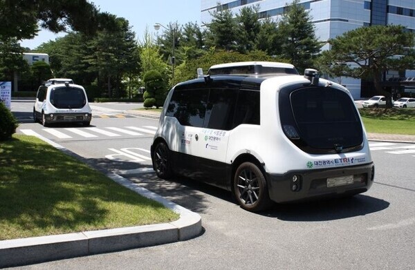 대전시는 국토교통부의 자율차 시범운행지구에 대전-세종 BRT구간이 지정됐다고 29일 밝혔다. (사진=전기 자율차) / 대전시 제공