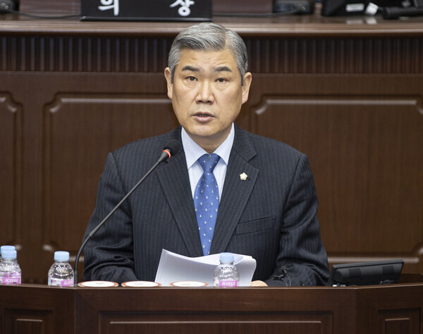 대전 서구의회는 8일 더불어민주당 조규식 의원이 제274회 임시회 제1차 본회의에서 5분 자유발언을 통해 수서고속철도(SRT) 서대전역 운행을 건의했다고 밝혔다. / 대전 서구의회 제공