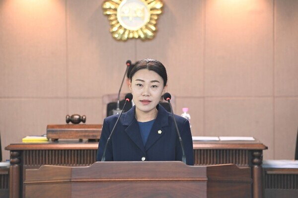 대덕구의회는 22일 더불어민주당 유승연 의원이 제268회 임시회 제1차 본회의 5분 발언을 통해 공공형 실내 놀이터 설치를 촉구했다고 밝혔다. / 대덕구의회 제공