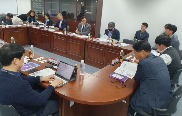 대전시는 23일 시청에서 사업장 증설 및 이전 등 투자 확대를 위한 부지를 찾고 있는 기업을 대상으로 핀셋 간담회를 개최했다고 밝혔다. / 대전시 제공