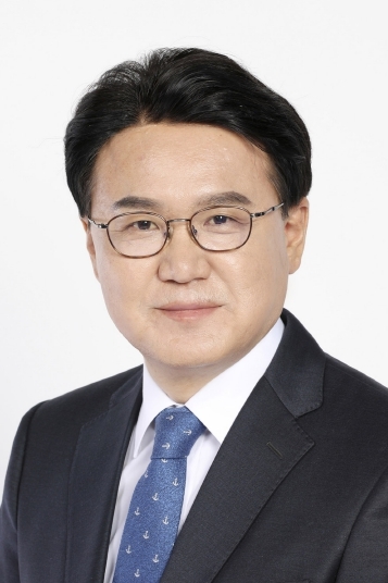 더불어민주당 황운하 의원은 5일 "대전시 관내 초등학교 어린이보호구역(스쿨존) 10곳 중 9곳에 대한 보행안전시설 보강이 시급하다"고 강조하며, 대전시민과 아이들의 교통안전을 지키기 위해 대전시의 전폭적인 행정 조치를 기대한다고 밝혔다. / 뉴스티앤티 DB