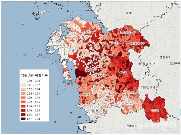충남도가 아프리카돼지열병 발생 자료를 종합 분석한 결과 공주, 보령, 청양, 천안 동남구 등 49곳이 아프리카돼지열병에 대한 선제적 대응책 마련이 필요한 것으로 나타났다. (자료=충남도 내 동·리별 아프리카돼지열병 위험지수 / 충남도 제공)