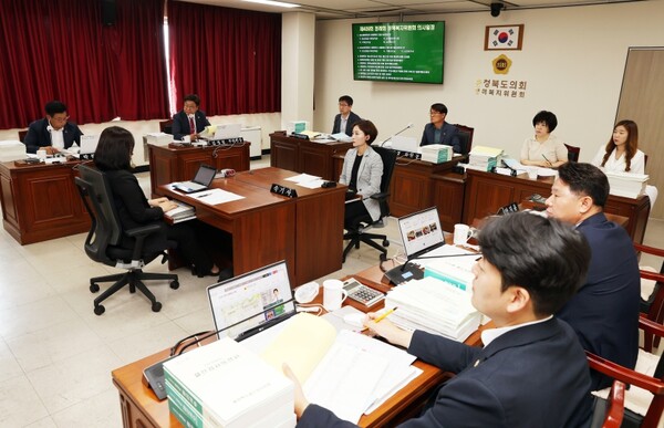 충북도의회 정책복지위원회는 9일 제409회 정례회 제1차 회의를 개최했다고 밝혔다. / 충북도의회 제공