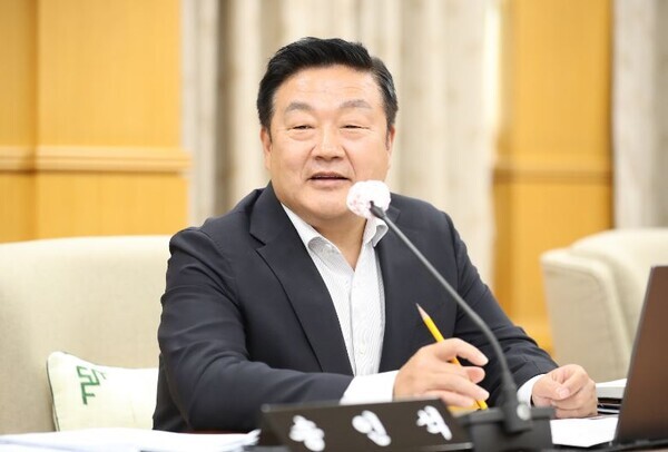 송인석(국민의힘, 동구1) 대전시의원이 14일 산업건설위원회 추가경정 예산심사 과정에서 타슈 전담 운영기관의 변경에 따라 발생할 수 있는 문제점들을 지적했다. / 대전시의회 제공