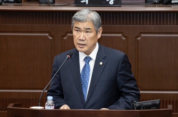 대전 서구의회는 21일 제276회 제1차 정례회 제2차 본회의에서 더불어민주당 조규식 의원이 5분 자유발언을 통해 도시계획시설(도로)이 해제된 도마동 산14-3번지 일원에 신규 도로시설이 지정됨에 따라 소방차 진입 등 신속한 화재대응을 위한 소방도로 개설사업을 추진할 것을 제안했다고 밝혔다. / 대전 서구의회 제공