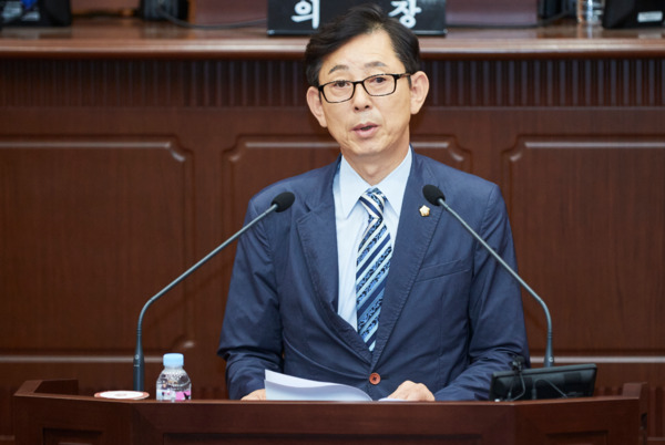 대전 서구의회는 지난 7일 더불어민주당 박용준 의원이 제278회 임시회 제1차 본회의에서 5분 자유발언을 통해 경계선 지능인에 대한 인식개선과 제도적 지원을 제안했다고 밝혔다. / 대전 서구의회 제공