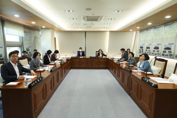 대전 동구의회는 5일 운영위원회 및 전체의원 간담회를 개최하고, 제275회 임시회 의사일정을 확정했다고 밝혔다. / 대전 동구의회 제공