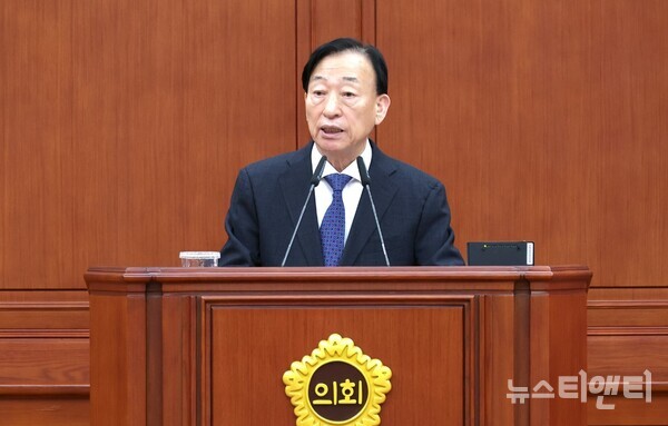 설동호 대전시교육감이 20일 대전시의회 제274회 정례회에서 시정연설을 하고 있다.