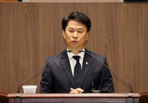 충남도의회22일 국민의힘 이상근 의원이 제358회 임시회 제4차 본회의에서 5분 발언을 통해 충남 라이즈(RISE‧지역혁신중심 대학지원체계) 사업 추진 시 지역균형발전 고려를 주문했다고 밝혔다. / 충남도의회 제공