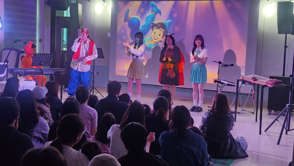 충북교육청 직속기관 유아교육진흥원은 10일 2025 공감동행 가족체험 ‘유아 웃음꽃 세상, 동행나들이’를 개최했다고 밝혔다. / 충북교육청 제공