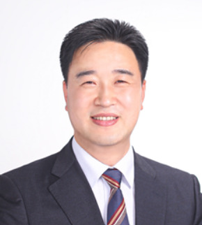 서산시의회는 14일 더불어민주당 최동묵 의원이 팔봉면 금학저수지의 첫 통수를 위한 준비를 이끌며 지역 농업인들의 숙원을 해결하는데 큰 역할을 하고 있다고 밝혔다. / 뉴스티앤티 DB