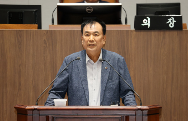 충남도의회는 10일 국민의힘 방한일 의원이 제359회 정례회 제1차 본회의에서 5분 발언을 통해 충남도에 국내 유일의 전통 목조건축 전문 박물관인 '한국고건축박물관'의 인수와 체계적 보존 방안 마련을 촉구했다고 밝혔다. / 충남도의회 제공