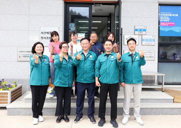 서산시의회 행정문화복지위원회는 지난 19일 2025년도 행정사무감사 중 중왕항 드론 배송거점 현장·중왕마을 감태 가공시설·중왕2리 마을회관 등 현장방문을 실시했다고 밝혔다. / 서산시의회 제공