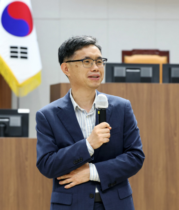 충남도의회는 7월 1일 자로 정제석 총무담당관(現 4급)을 3급 부이사관으로 승진 임용한다고 밝혔다. / 충남도의회 제공