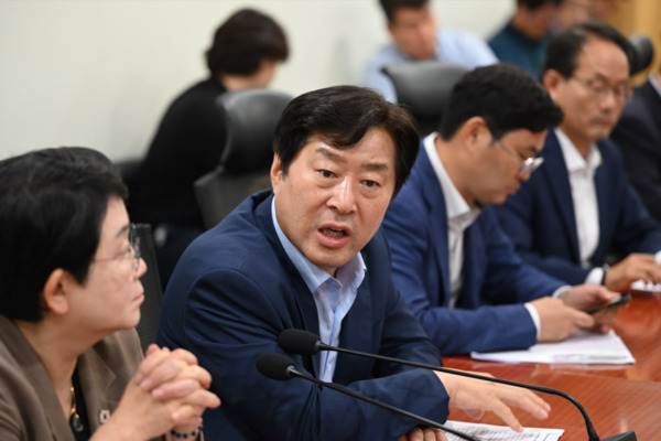 더불어민주당 황명선 의원은 지난 25일 수해 등 재난이나 참사로 인한 희생의 경우에는 15세 미만자의 보험계약 금지 조항에 예외를 두는 '상법 일부개정법률안'을 대표 발의했다고 밝혔다. / 뉴스티앤티 DB