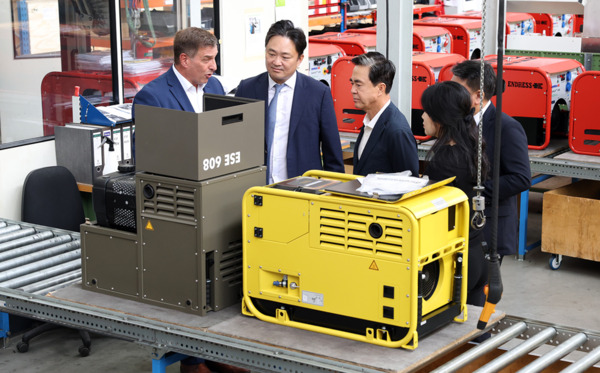 김태흠 지사는 지난 25일(이하 현지시각) 독일 풀링엔 레푸드라이브와 벰플링엔 엔드리스를 잇따라 찾았다.