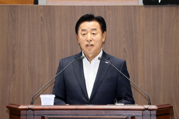 충남도의회는 지난 29일 국민의힘 이종화 의원이 제360회 임시회 제2차 본회의에서 5분 발언을 통해 내포신도시에 중규모 이상의 컨벤션센터 조성이 시급하다며 충남도의 결단을 촉구했다고 밝혔다. / 충남도의회 제공