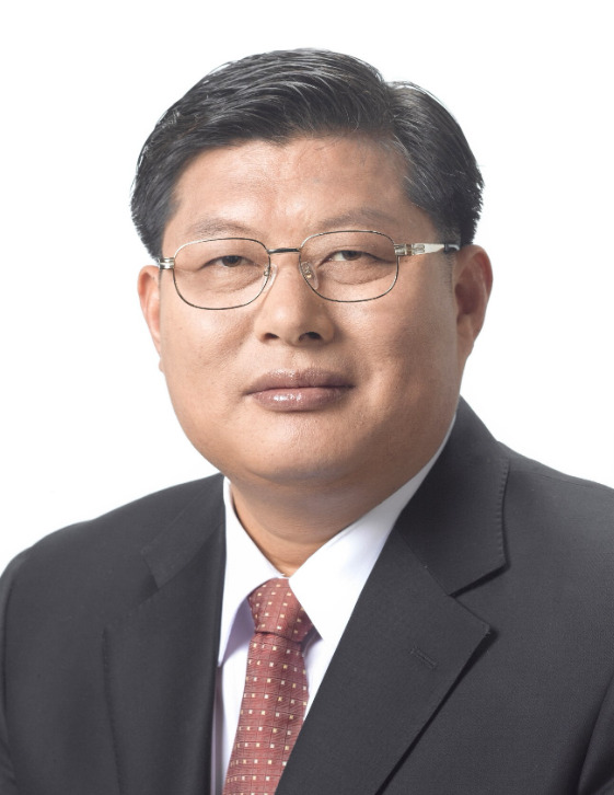 보령시의회는 제269회 임시회에서 예산결산특별위원회 위원을 선임한 가운데, 지난 21일 제1차 회의를 개최하고, 위원장 및 부위원장을 선출했다고 밝혔다. 사진은 김충호 예산결산특별위원회 위원장 / 보령시의회 제공