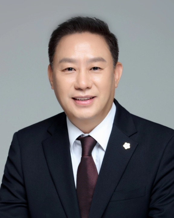 충남도의회는 3일 국민의힘 박정식 의원이 대표 발의한 '충청남도 아름다운 부부 문화 확산에 관한 조례안'이 제361회 임시회 보건복지환경위원회 제1차 회의에서 원안 가결됐다고 밝혔다. / 충남도의회 제공