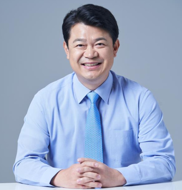 더불어민주당 복기왕 의원은 14일 서울시가 시청역 역주행 사고 이후 강화된 차량 방호울타리(SB1 등급 이상) 설치를 확대했지만, 보행자 안전대책과 예산은 여전히 턱없이 부족하다고 지적했다. / 뉴스티앤티 DB