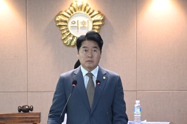 대덕구의회는 22일 더불어민주당 김기흥 의원이 제289회 임시회 제1차 본회의 5분 자유발언을 통해 연축혁신도시의 공공기관 2차 이전에 대한 선제 대응을 요구했다고 밝혔다. / 대덕구의회 제공