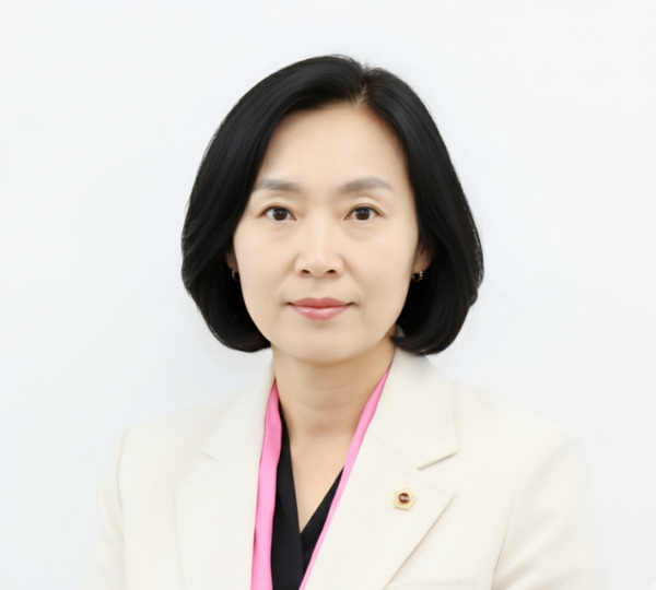 충남도의회는 오는 10월 30일 천안교육지원청 대회의실에서 국민의힘 신순옥 의원이 '충청남도 북한이탈주민 인권침해 예방과 보호 강화 방안 모색' 의정토론회를 개최할 예정이라고 밝혔다. / 뉴스티앤티 DB