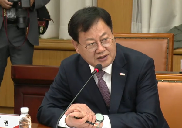 이은권 국민의힘 대전시당 위원장이 5일 열린 국민의힘 충청권 지역민생예산정책협의회에서 대전·충남 행정통합과 철도 지하화 등 지역 현안의 신속한 추진을 촉구했다.