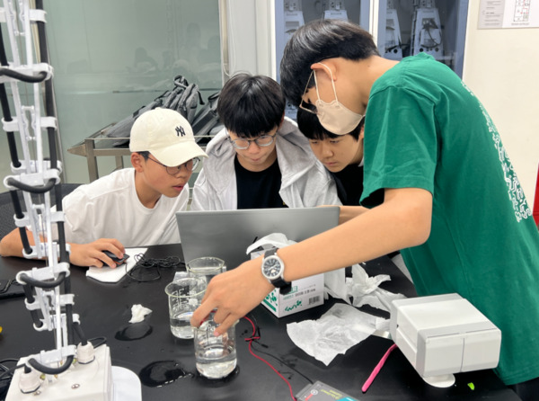 충북교육청 직속기관 자연과학교육원은 9일 2026학년도 자연과학교육원부설영재교육원 영재교육대상자 선발을 실시한다고 밝혔다. / 충북교육청 제공