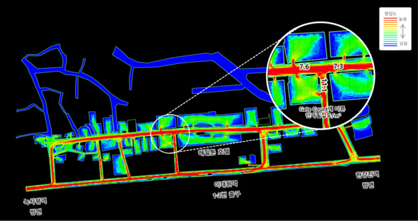 이태원 클럽거리 인근 인파사고 예방을 위한 시뮬레이션 결과로 붉은색일수록 인파밀집도가 높음을 나타낸다. 인파 밀집도가 제곱미터당 3명 이상으로 분석되면 인파를 분산하는 조치를 즉각 시행해야 한다.