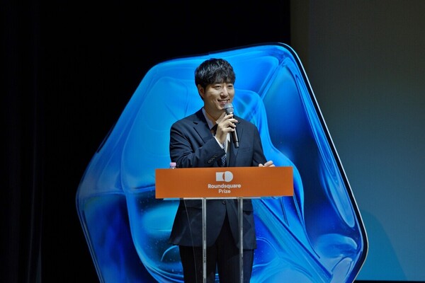 청소년 푸드테크 공모전 '라운드스퀘어 프라이즈'에서 사회를 맡은 과학 커뮤니케이터 궤도 / 삼양라운드스퀘어 제공