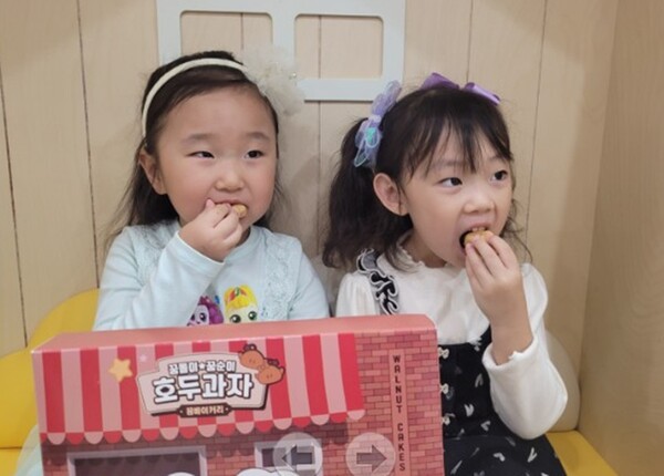 대전시는 '꿈돌이 호두과자'의 신제품인 슈크림 맛을 새롭게 선보인다고 12일 밝혔다. / 대전시 제공