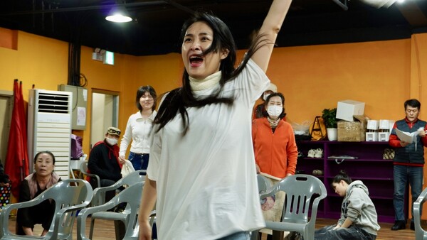 창작연극 '윤혈녀' 연습실사진