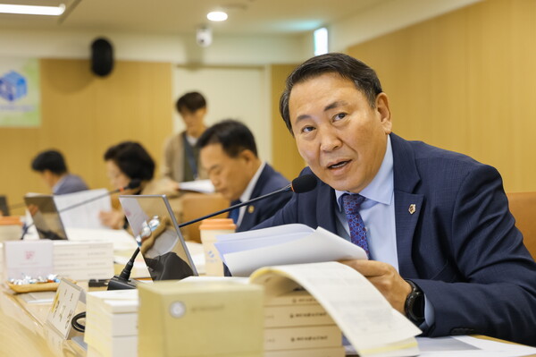 명재성 경기도의원이 발언하고 있다. / 경기도의회 제공