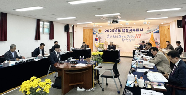 충남도의회 건설소방위원회는 12일 서천소방서와 부여소방서를 대상으로 제362회 정례회 2025년도 행정사무감사를 실시했다고 밝혔다. / 충남도의회 제공