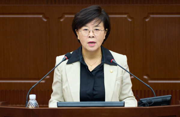 대전 서구의회는 지난 13일 더불어민주당 손도선 의원이 제293회 제2차 정례회 제1차 본회의에서 '축제성 예산 통합 운영을 통한 주민 혜택 강화'를 주제로 5분 자유발언을 진행했다고 밝혔다. / 대전 서구의회 제공