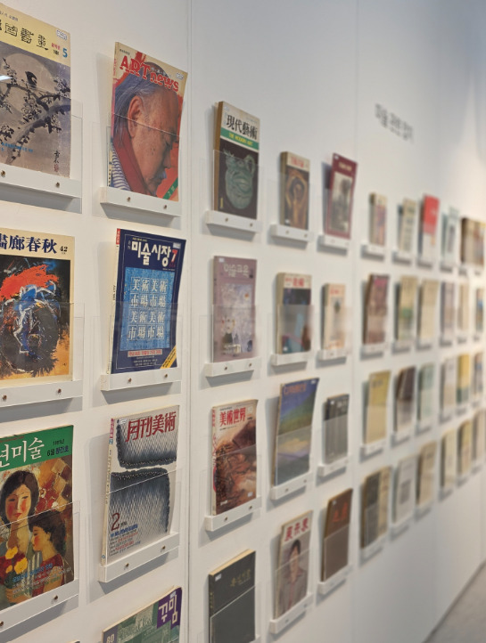 충북교육청 직속기관 교육문화원은 지난 10일부터 오는 28일까지 교육문화원 2층 예봄 갤러리에서 ‘2025 충북교원미술초대기획展’을 운영 중이라고 밝혔다. / 충북교육청 제공