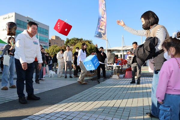 전남 무안군이 '제5회 무안YD페스티벌'이 3일간의 열정과 감동 속에 성황리에 막을 내렸다./무안군 제공