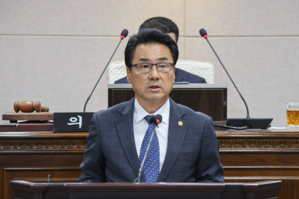 홍성군의회는 21일 제317회 제2차 정례회 개회식에서 권영식 의원이 'K-바비큐 수도 육성'을 주제로 5분 자유발언을 진행했다고 밝혔다. / 홍성군의회 제공