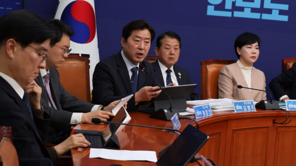 더불어민주당 황명선 의원은 24일 성명이 특정되지 않은 경우에도 인상·체격 등으로 개인을 특정할 수 있다면, 교정시설 수용이 가능하도록 하는 ‘형의 집행 및 수용자의 처우에 관한 법률 일부개정법률안’을 대표 발의했다고 밝혔다. / 황명선 의원 제공