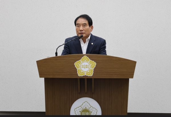 당진시의회는 24일 국민의힘 김덕주 의원이 제125회 제2차 정례회 1차 본회의에서 5분 자유발언을 통해 '2026년 충남도민체전'을 성공적으로 치르기 위한 철저한 준비 필요성을 강조했다고 밝혔다. / 당진시의회 제공